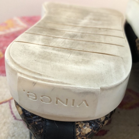 Vince Blair Snakeskin Leather Slip On Shoes Size 8 - Picture 11 of 11